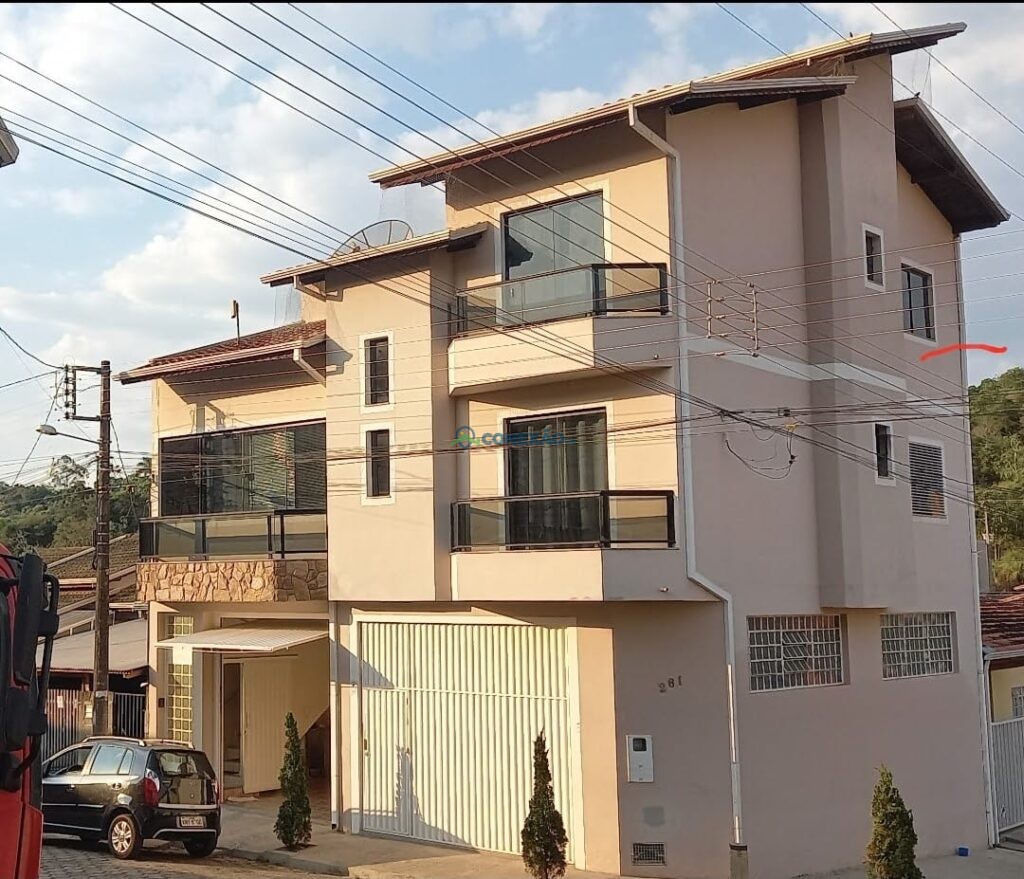 Casa à venda em Cambuí, MG | Cód:24416